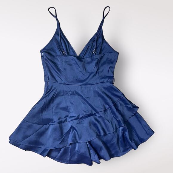 Altar’d State Navy Blue Satin Ruffled V-Neck Artesia Romper NWT Size S - Picture 2 of 10